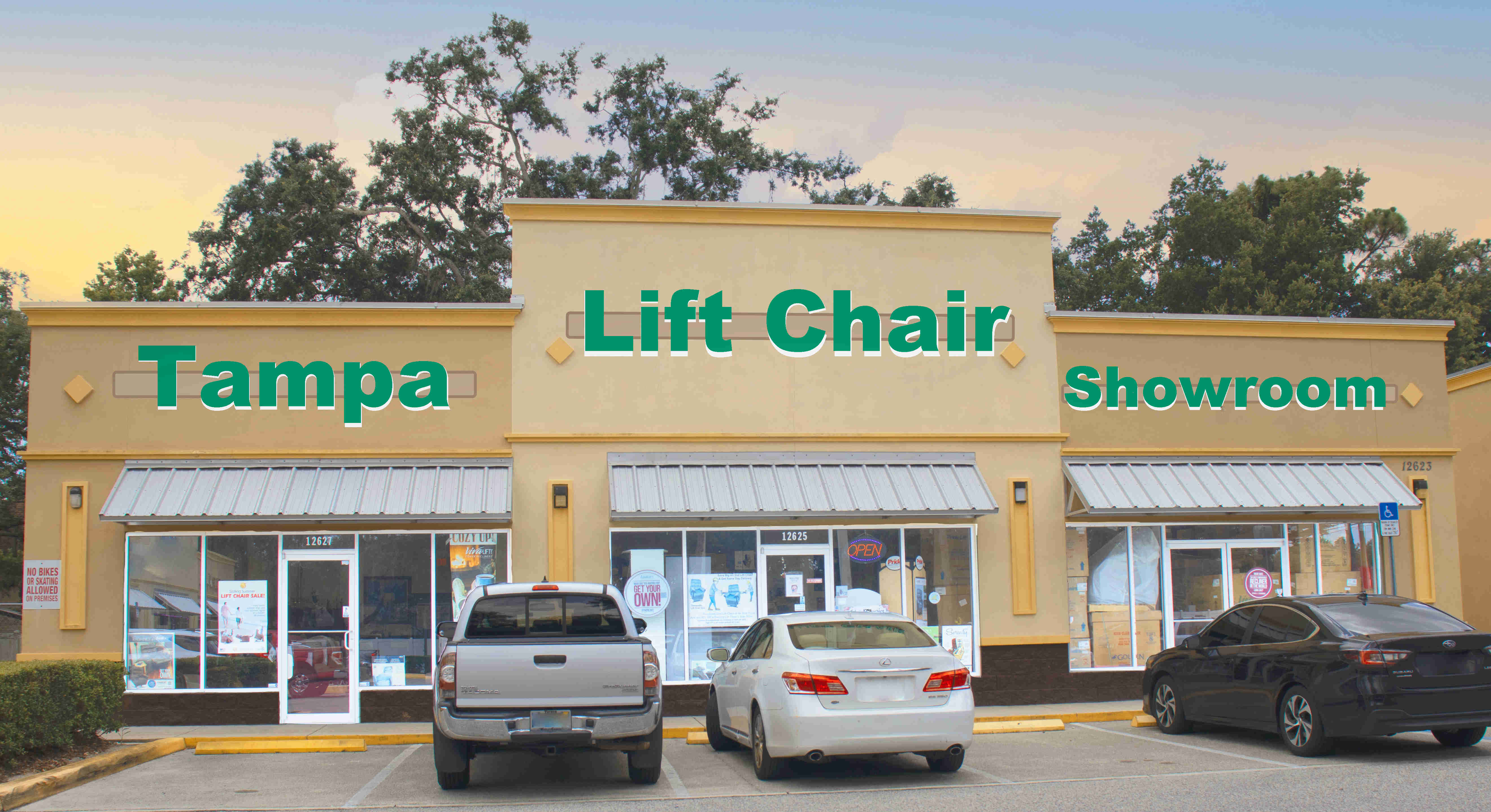 The store front of the Tampa Lift Chair Showroom.